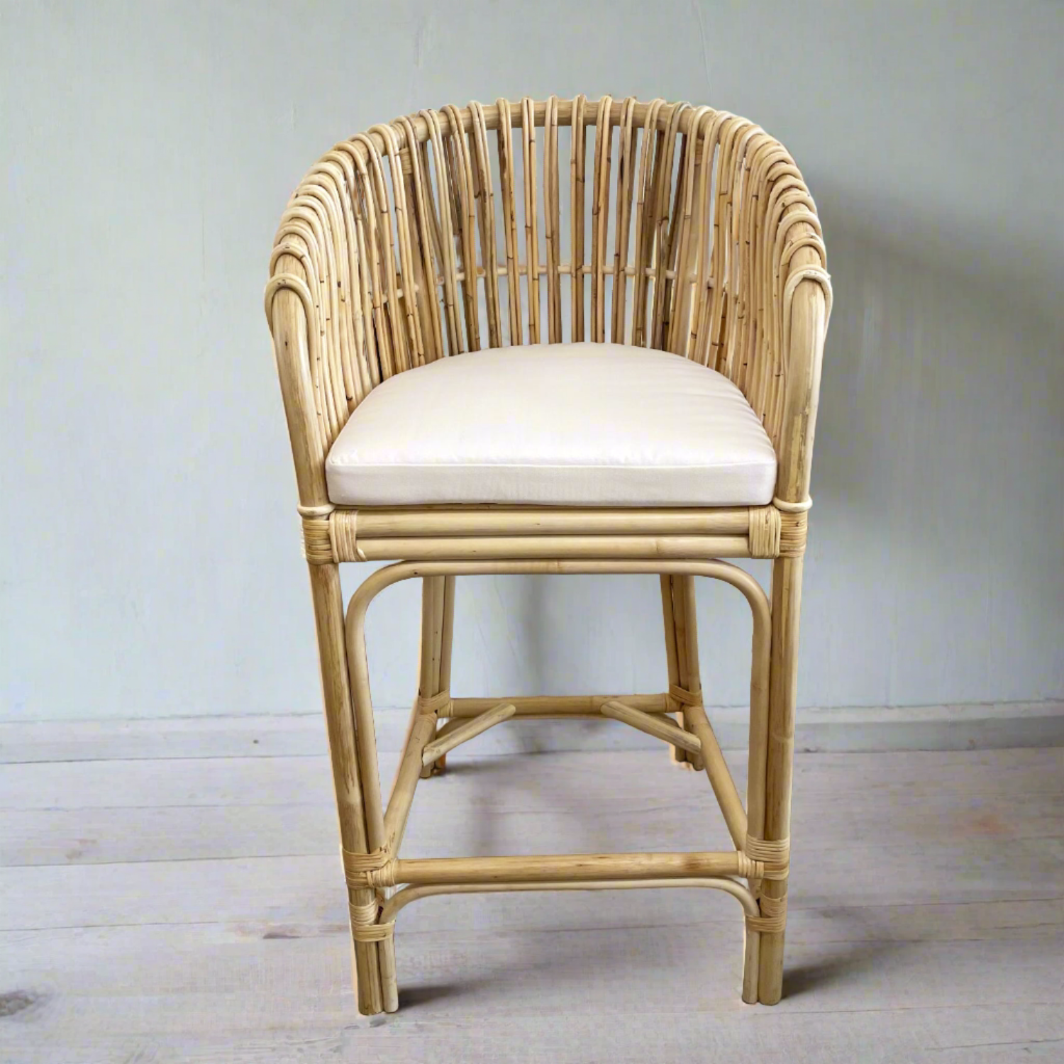 Amber Curved Rattan Bar Stool - Set of 5