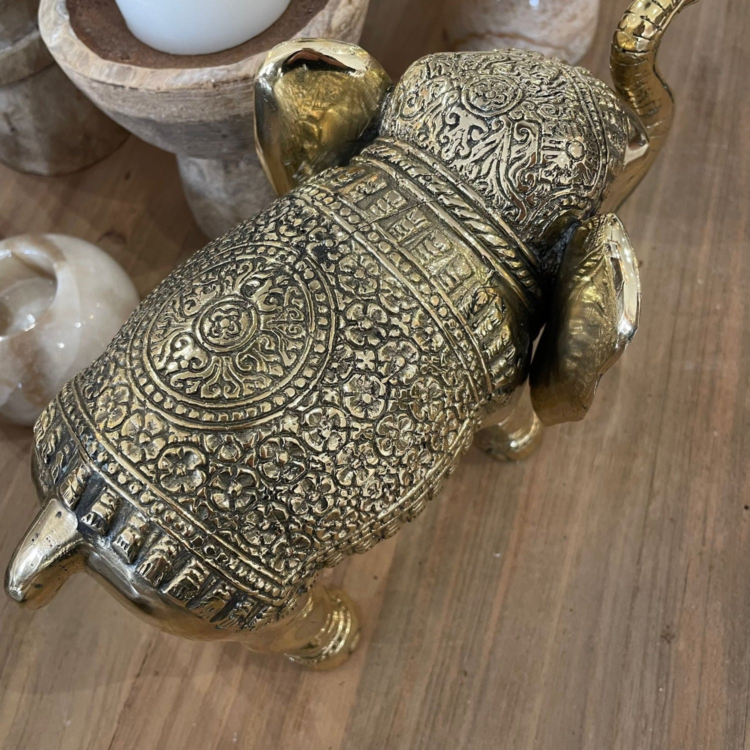 Antique brass on sale elephant lamp