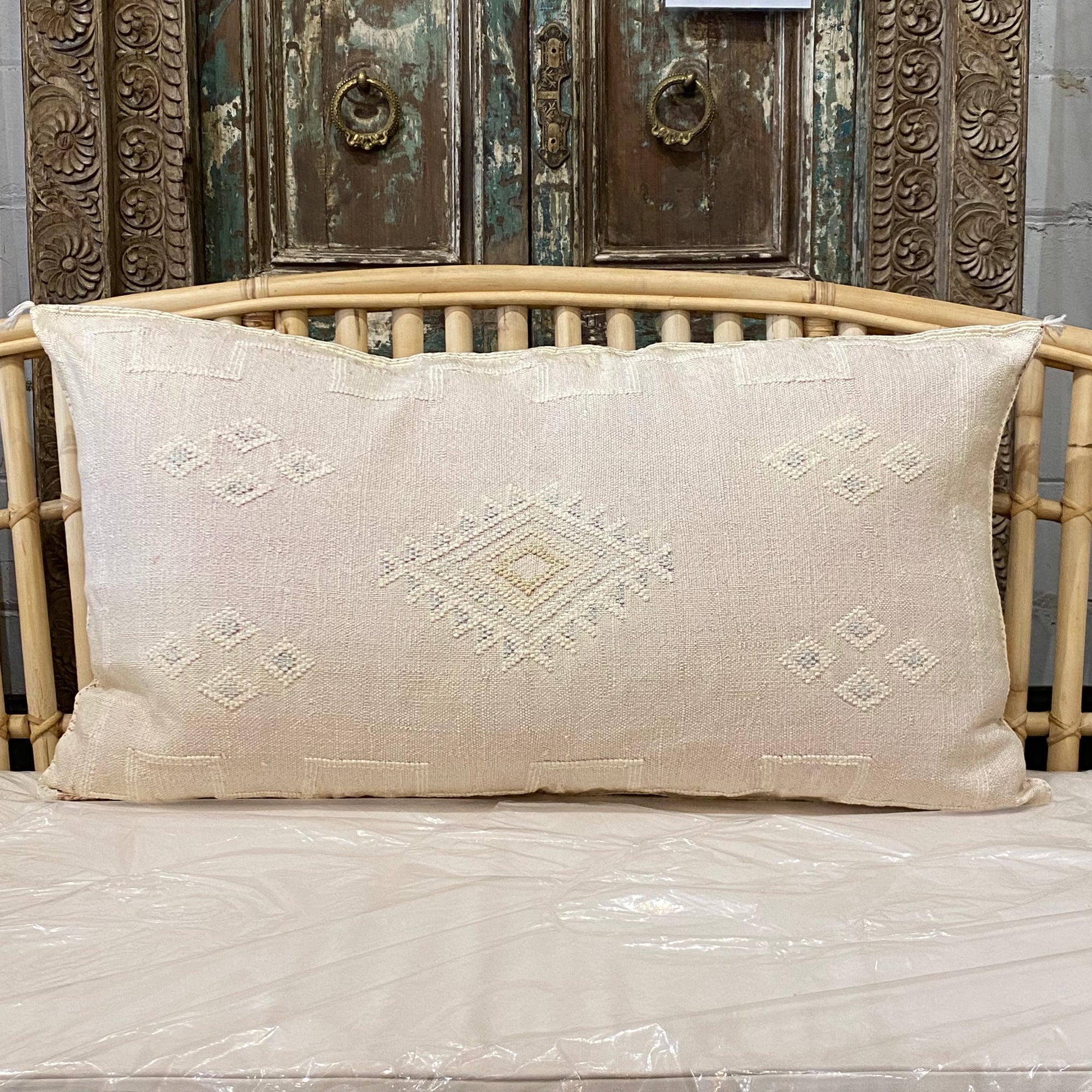 Moroccan Cactus Silk Lumbar Cushion Cover - Flamingo