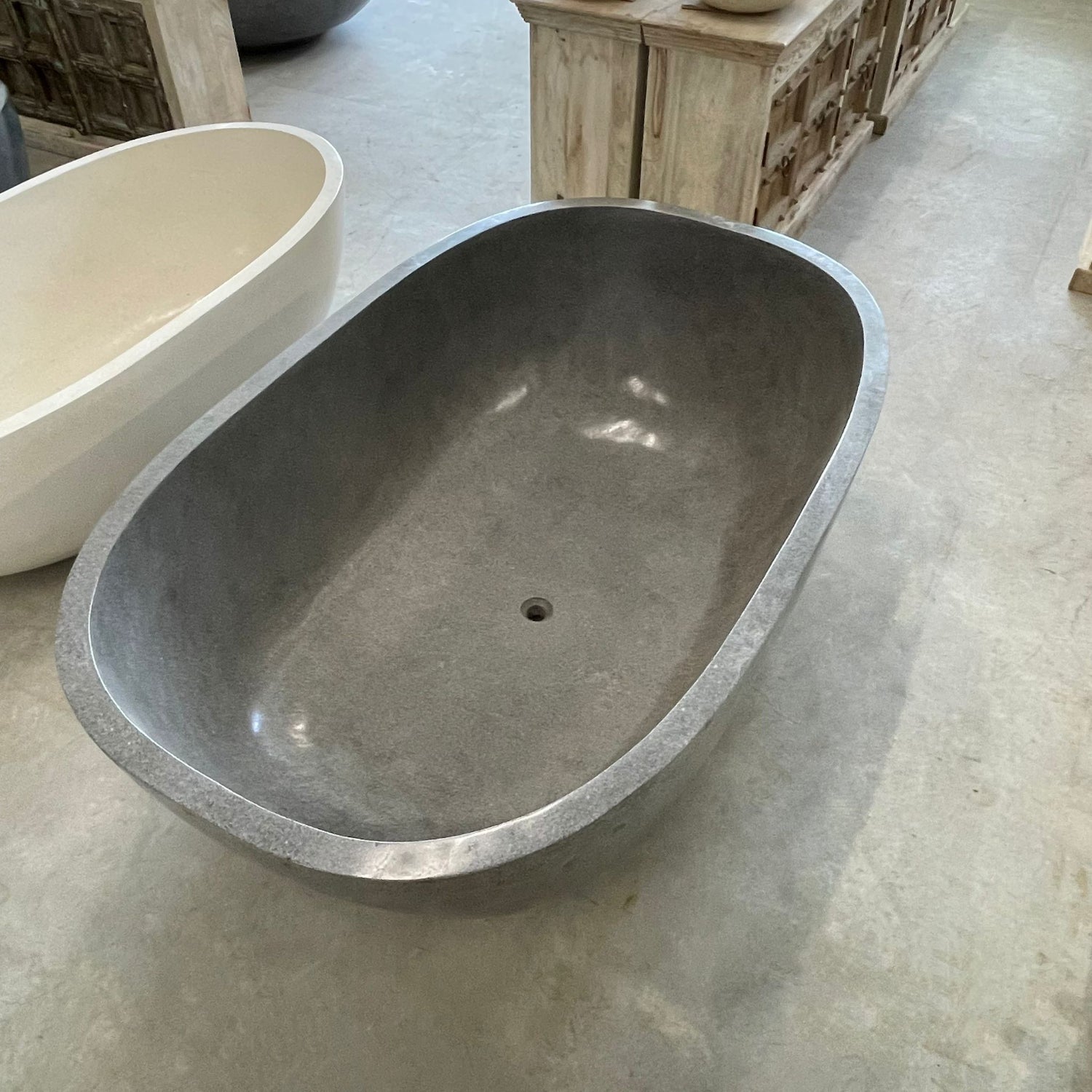 Oval Concrete Terrazzo Stone Bath 1800x1150x600mm - Mid Grey
