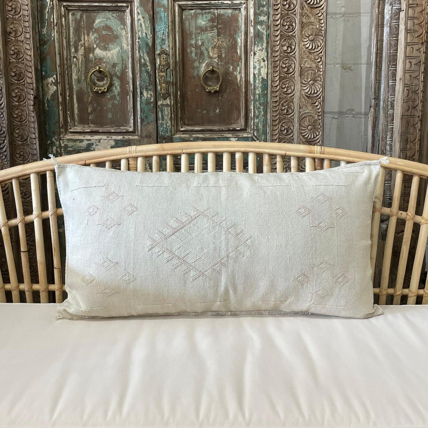 Moroccan Cactus Silk Lumbar Cushion - Beige