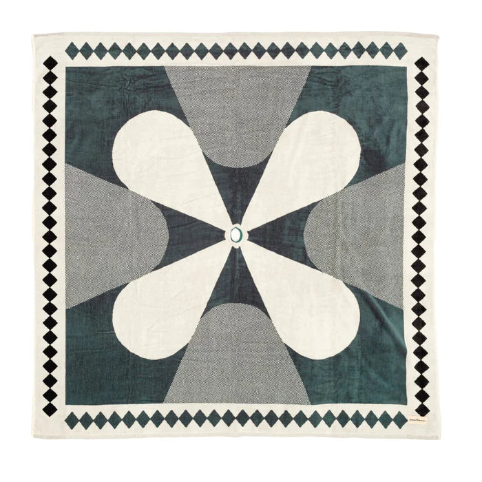The Beach Blanket - Green Diamond