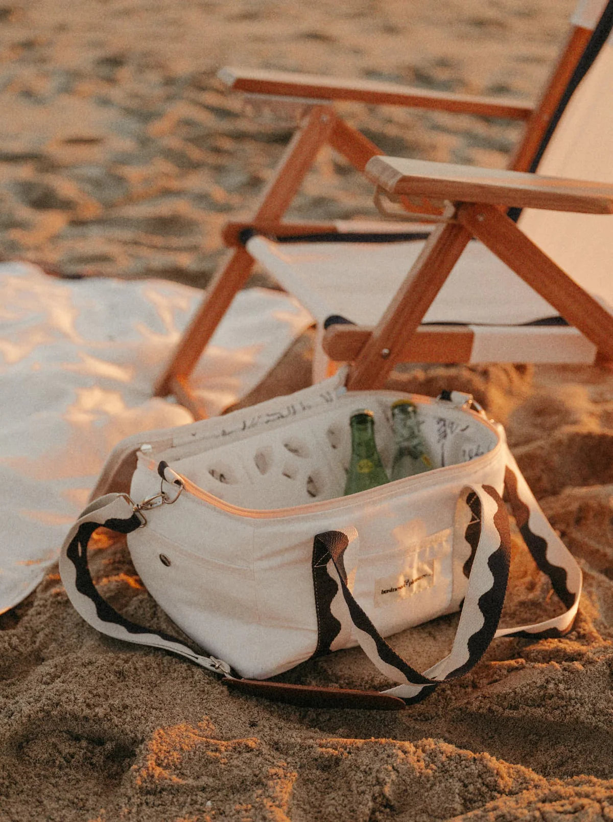 The Premium Cooler Bag - Business and Pleasure Co