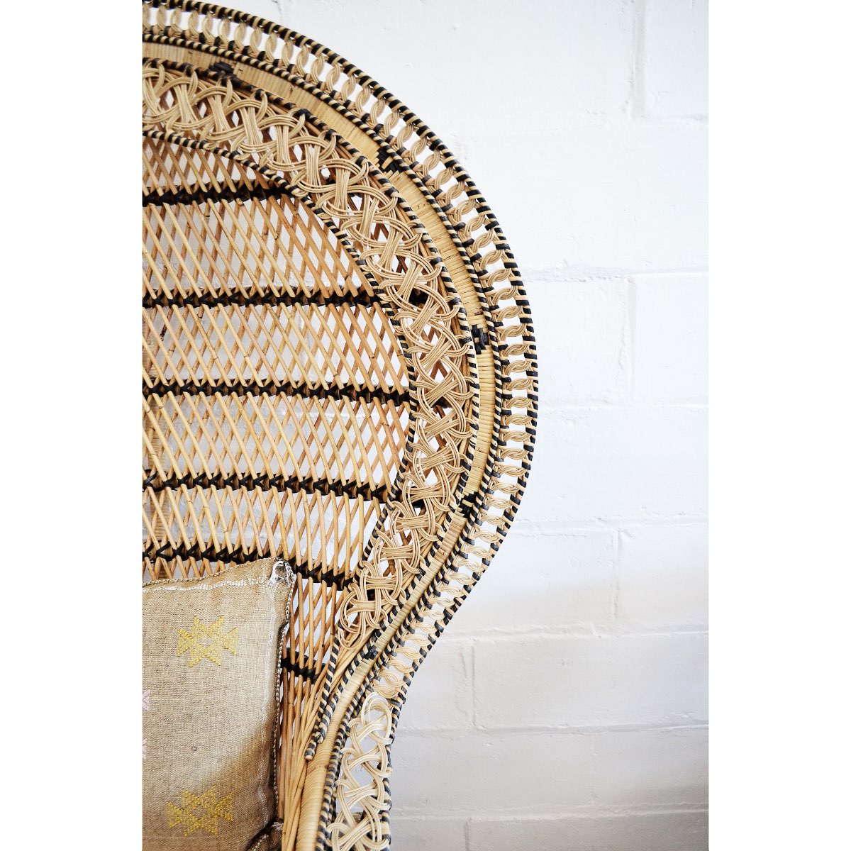 Black & Natural Retro Peacock Chair