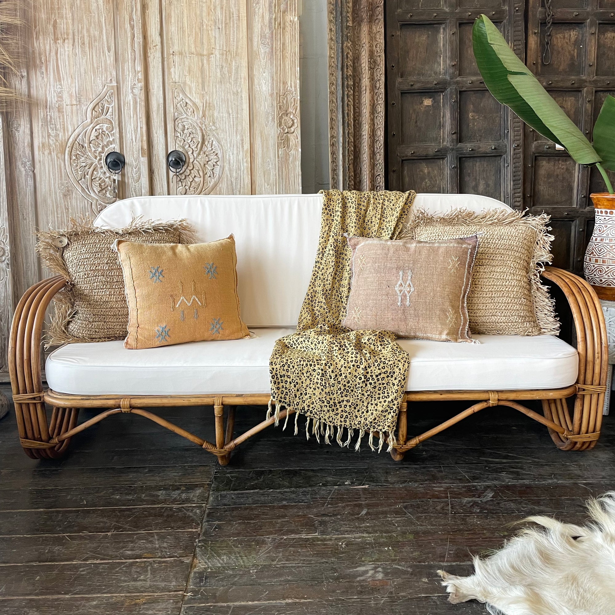 Caramel Pretzel Rattan 3 Seater Lounge - Cream Cushion
