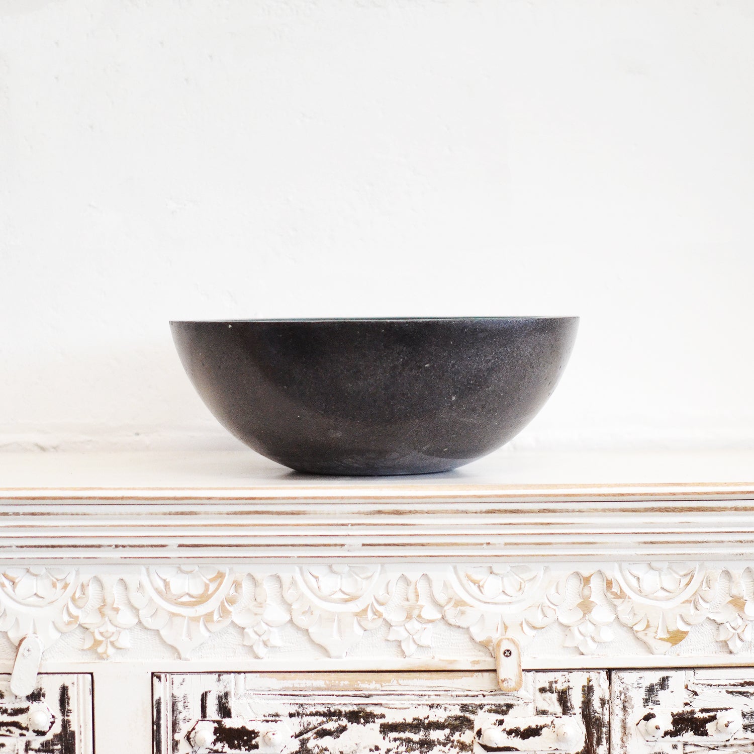 Round Concrete Terrazzo Stone Basin - Dark Grey
