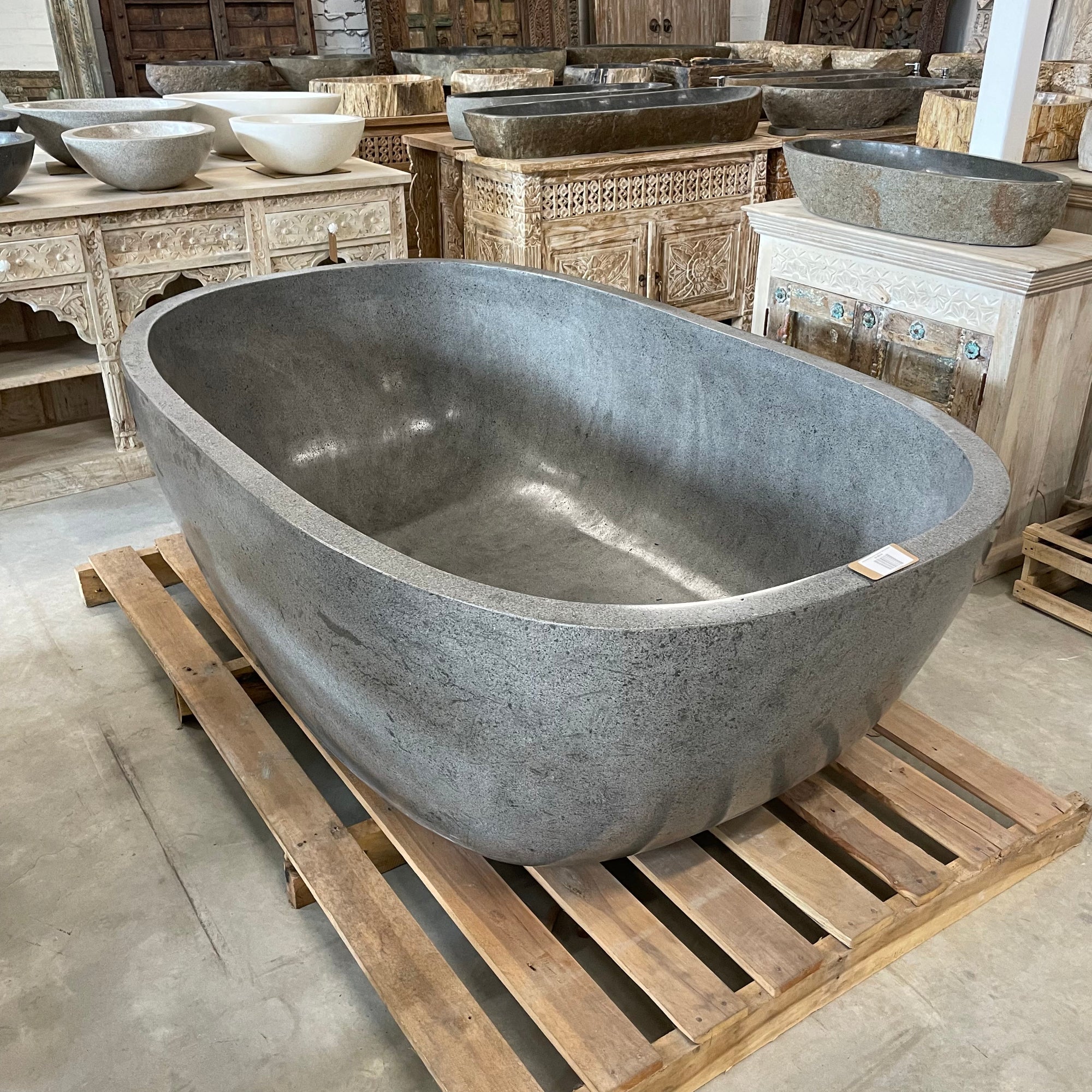 Oval Concrete Terrazzo Stone Bath 1800x1150x600mm - Mid Grey