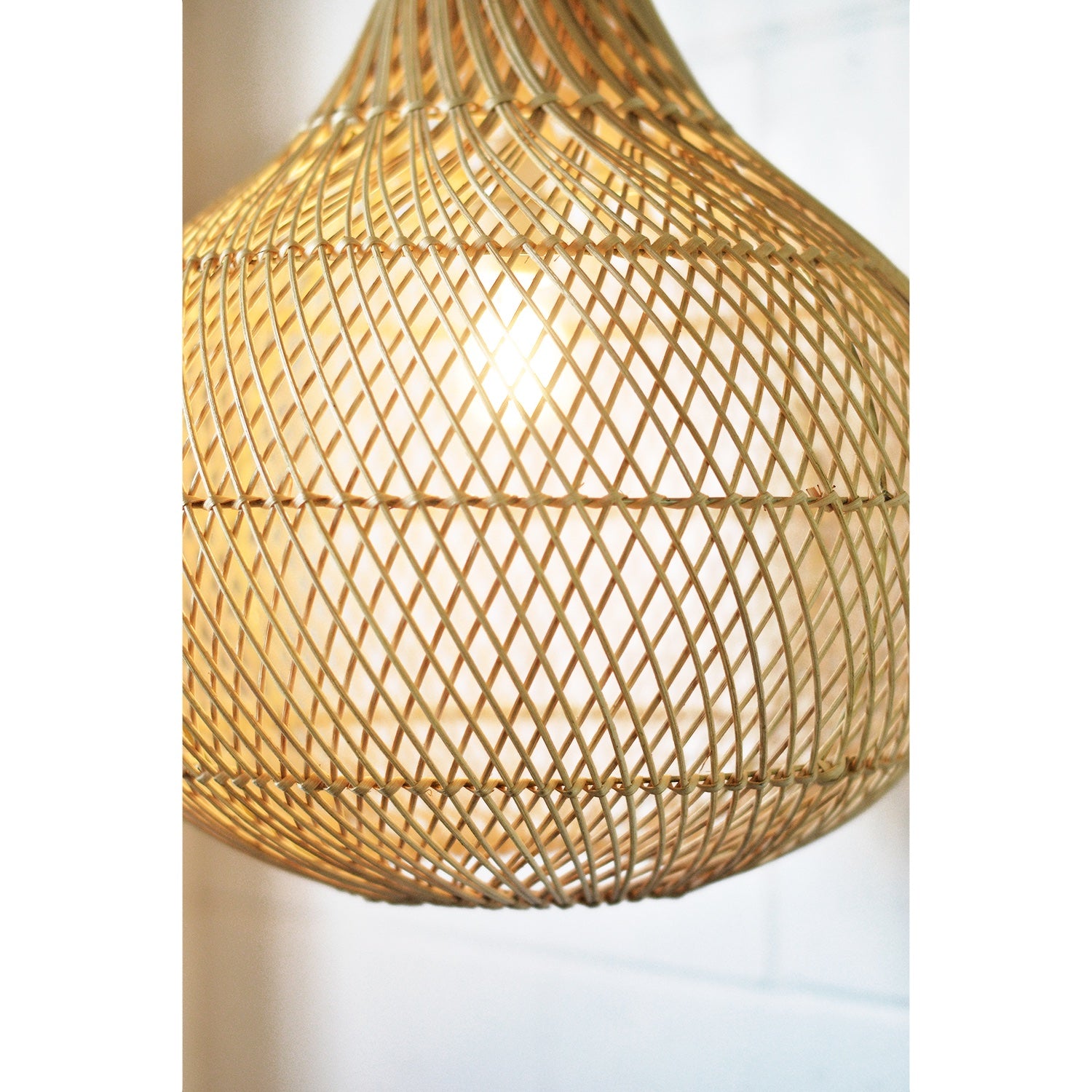 Drop Rattan Pendant