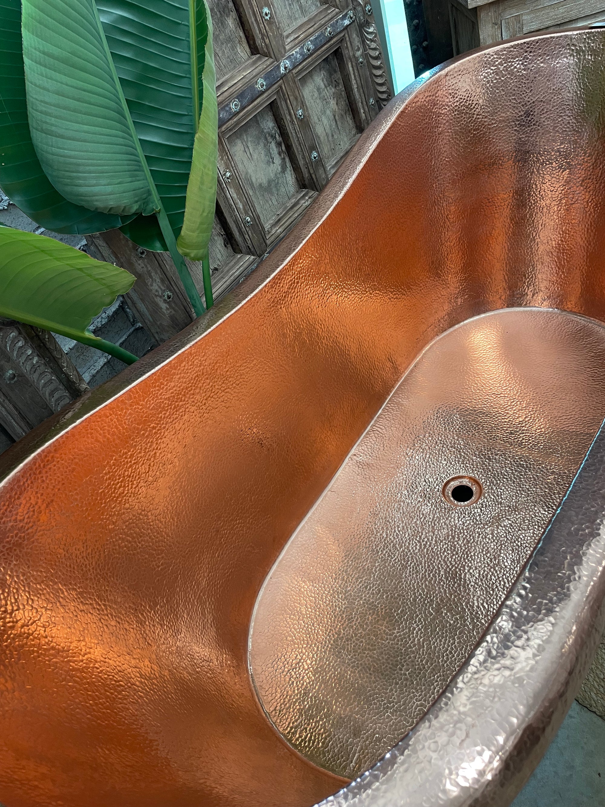 Freestanding Bateau Copper Bath