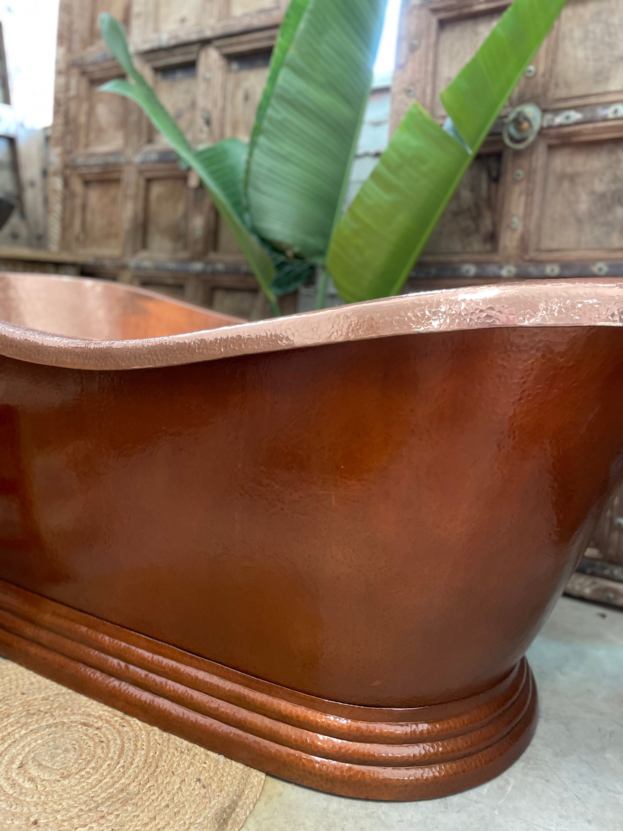 Freestanding Bateau Copper Bath
