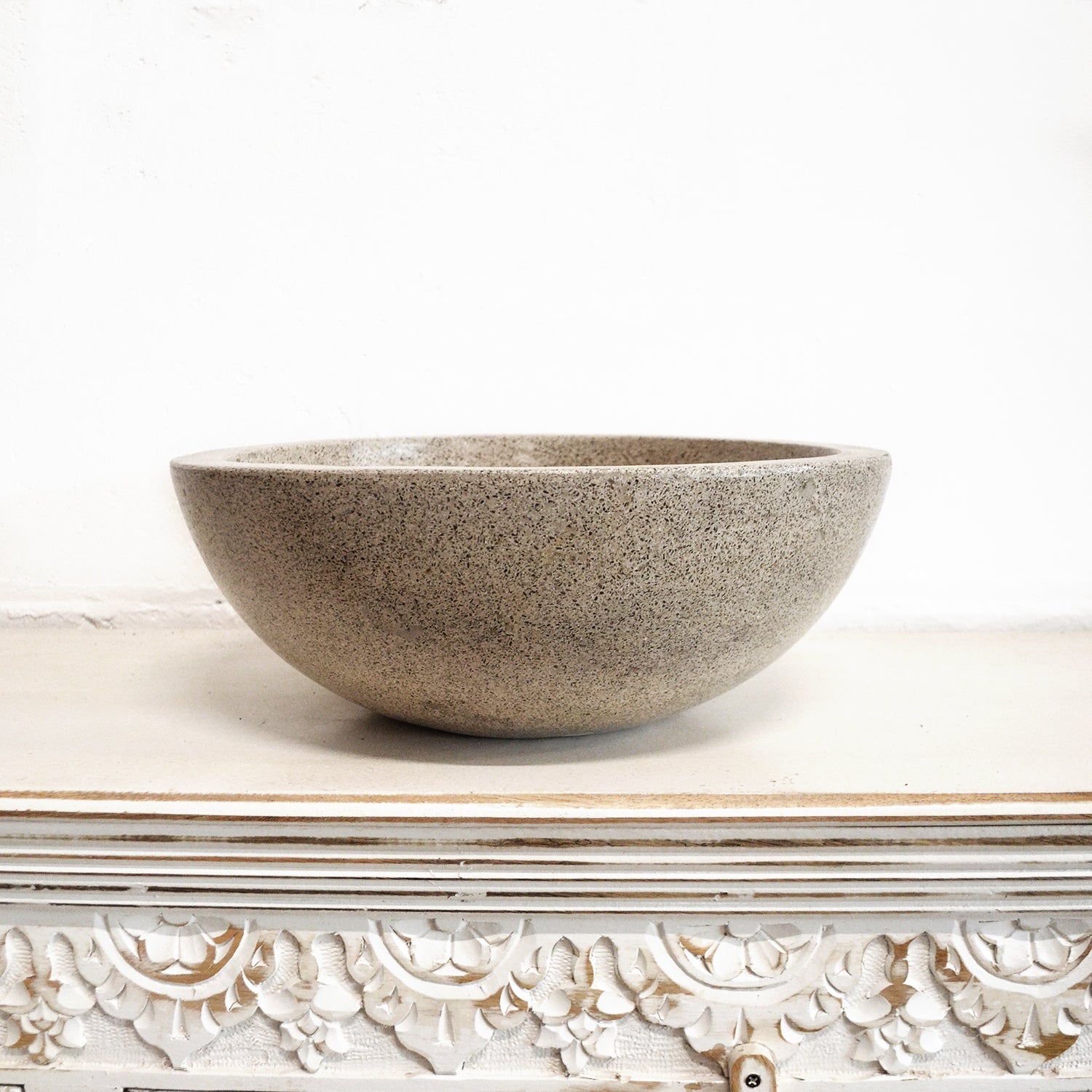 Round Concrete Terrazzo Stone Basin - Light Grey