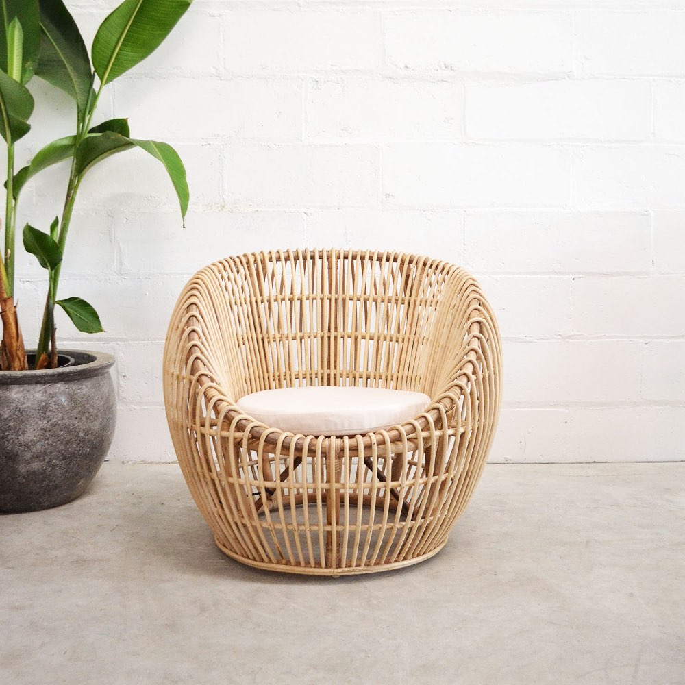 Round rattan store chair indoor