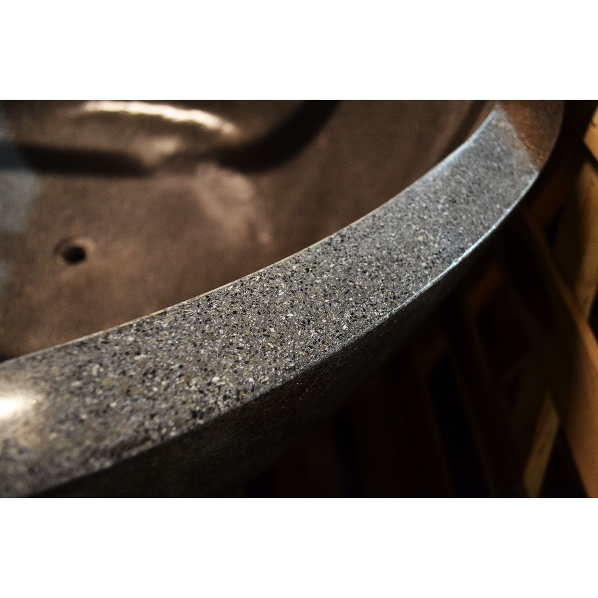 Round Concrete Terrazzo Stone Bath 1200mm - Dark Grey