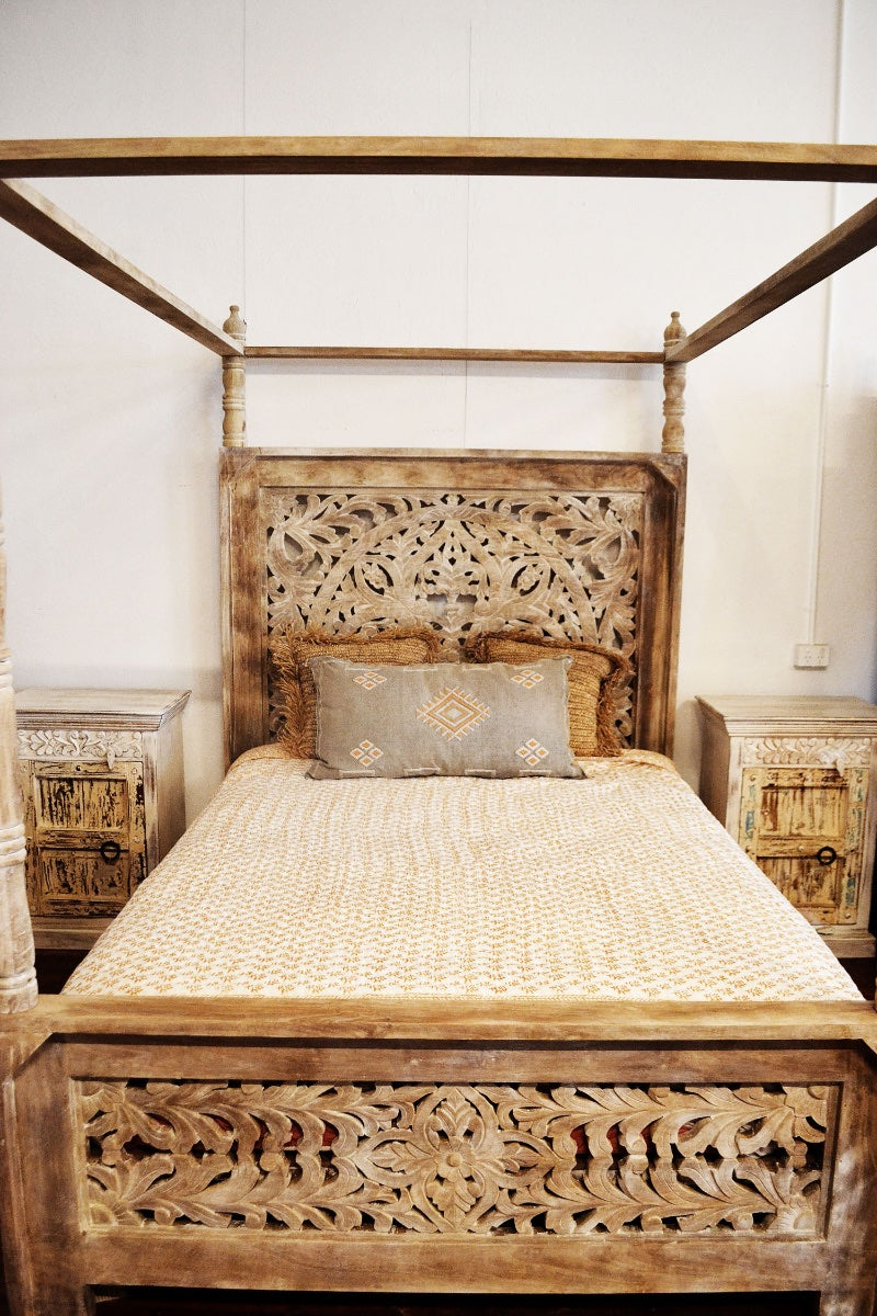Indian Carved Wooden 4 Poster Bed - Queen