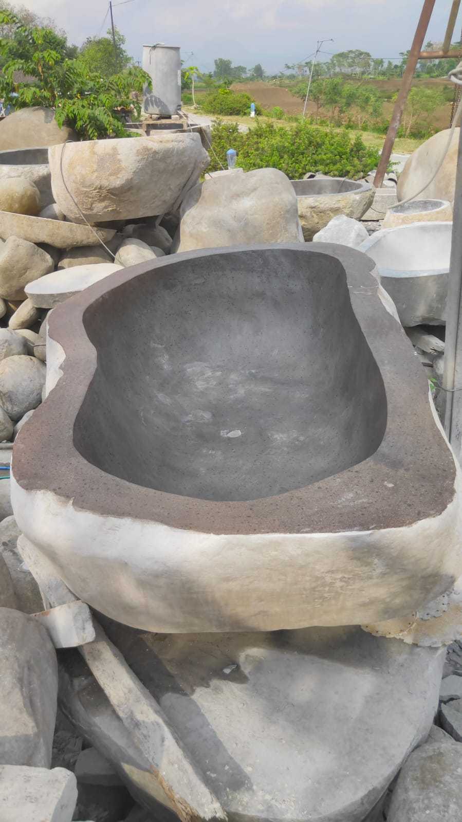 Natural Stone Bath 