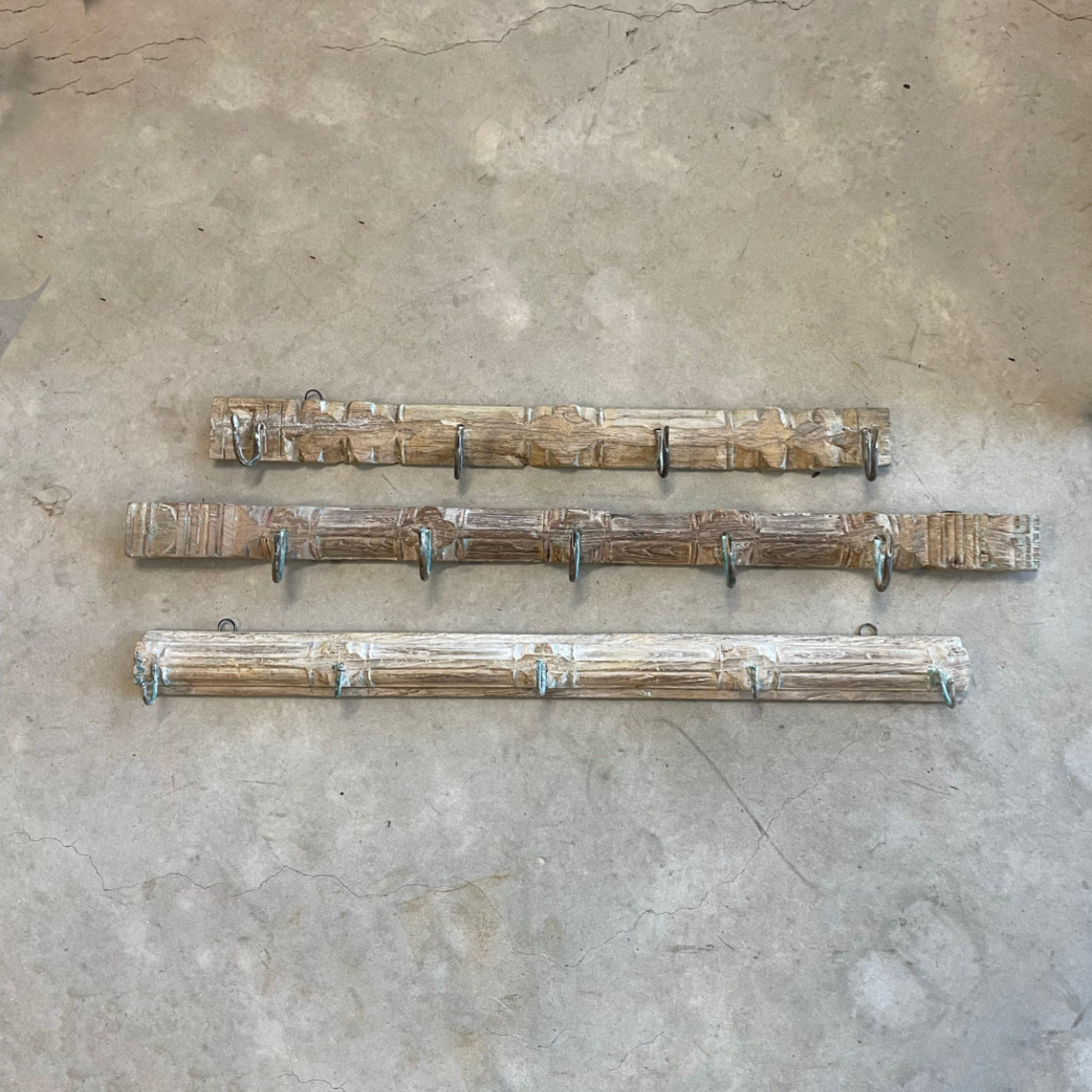 Large Patla Vintage Indian Timber Wall Hooks