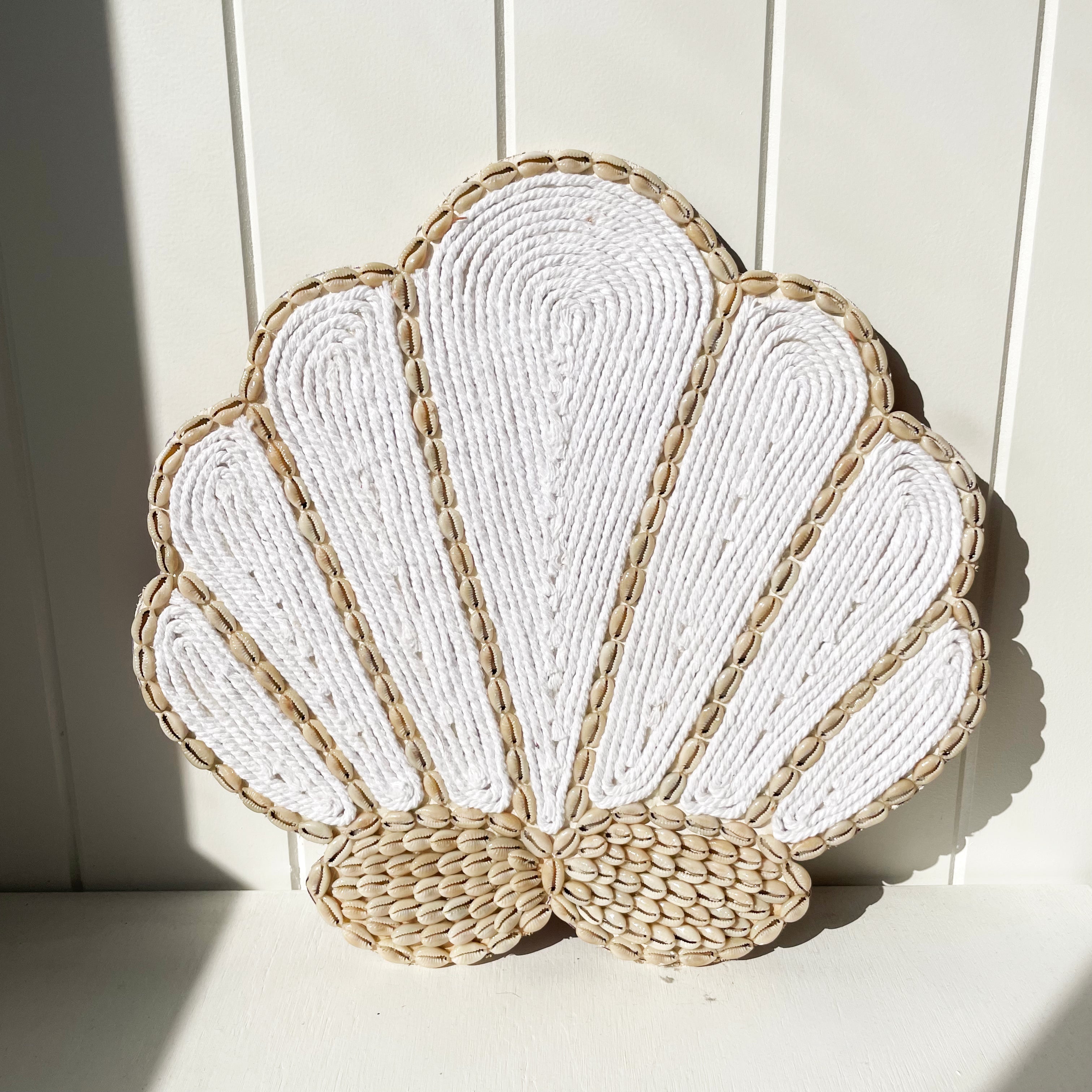 Hola Clam Shell Wall Hanging