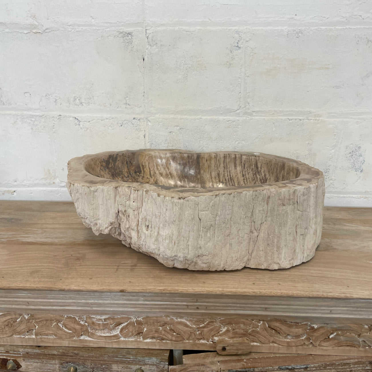 Fossilised wood basin – 52.5 x 36.5 x 16cm – Paradise Living Co.