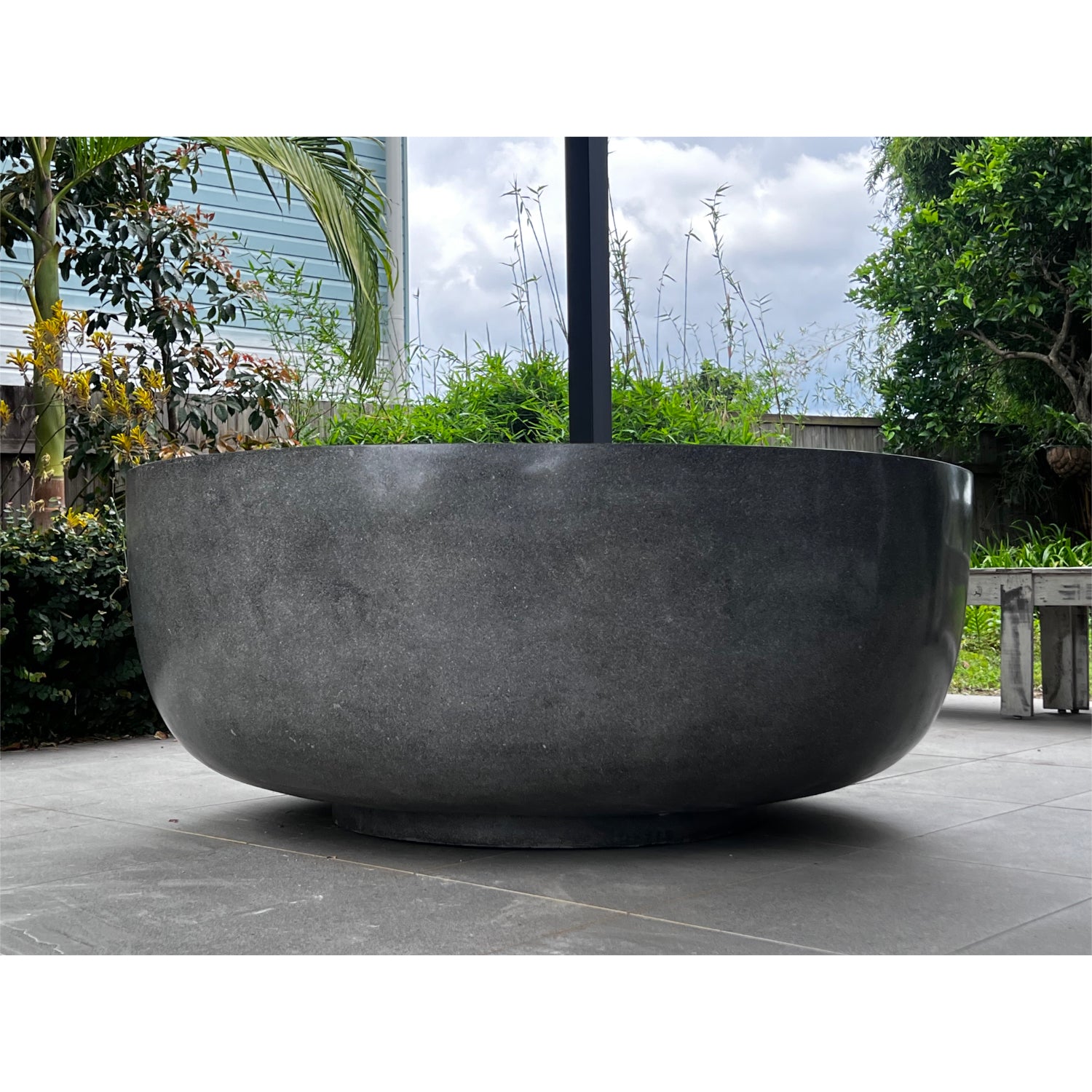 Round Concrete Terrazzo Stone Bath 1500mm - Mid Grey