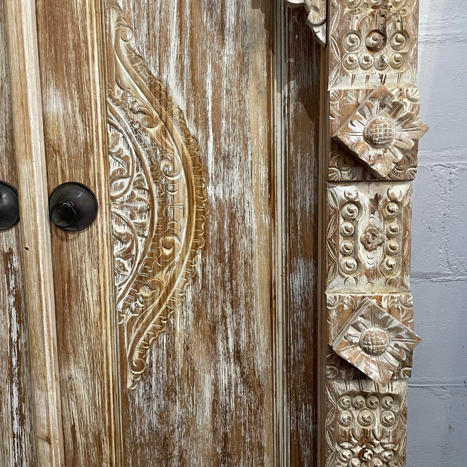 Timber Bali Door 