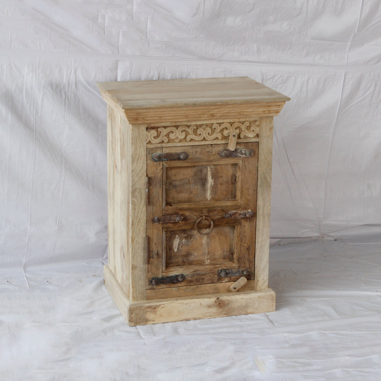 Vintage Indian Timber Vanity 04 - 60cm Length