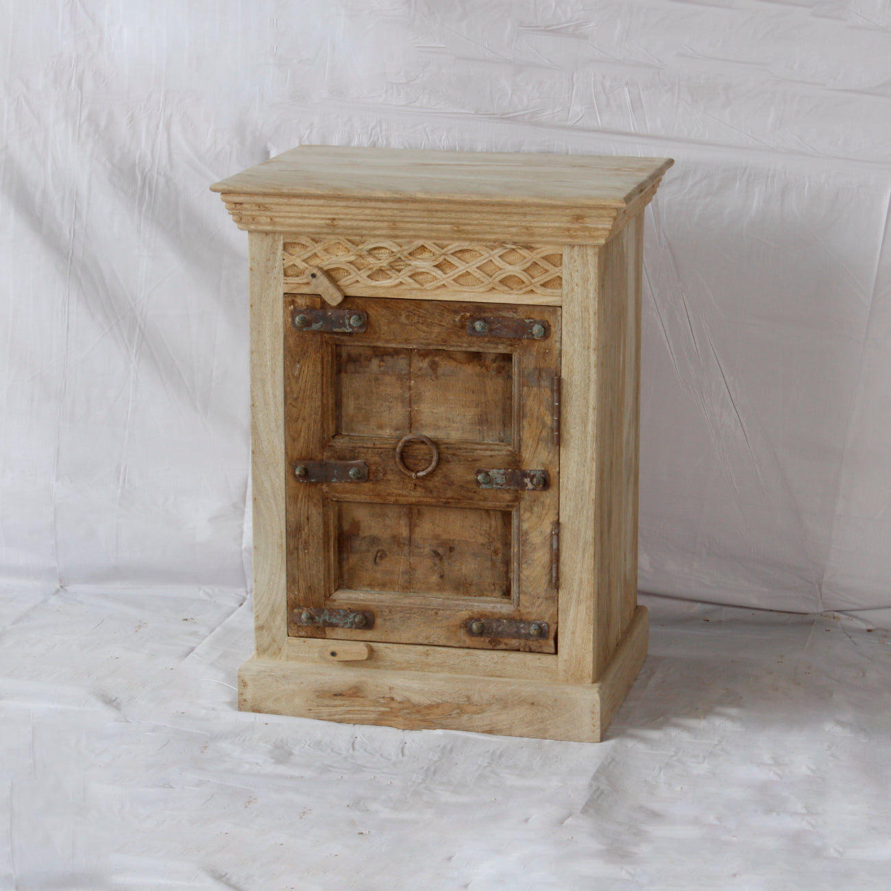 Vintage Indian Timber Vanity 05 - 60cm Length