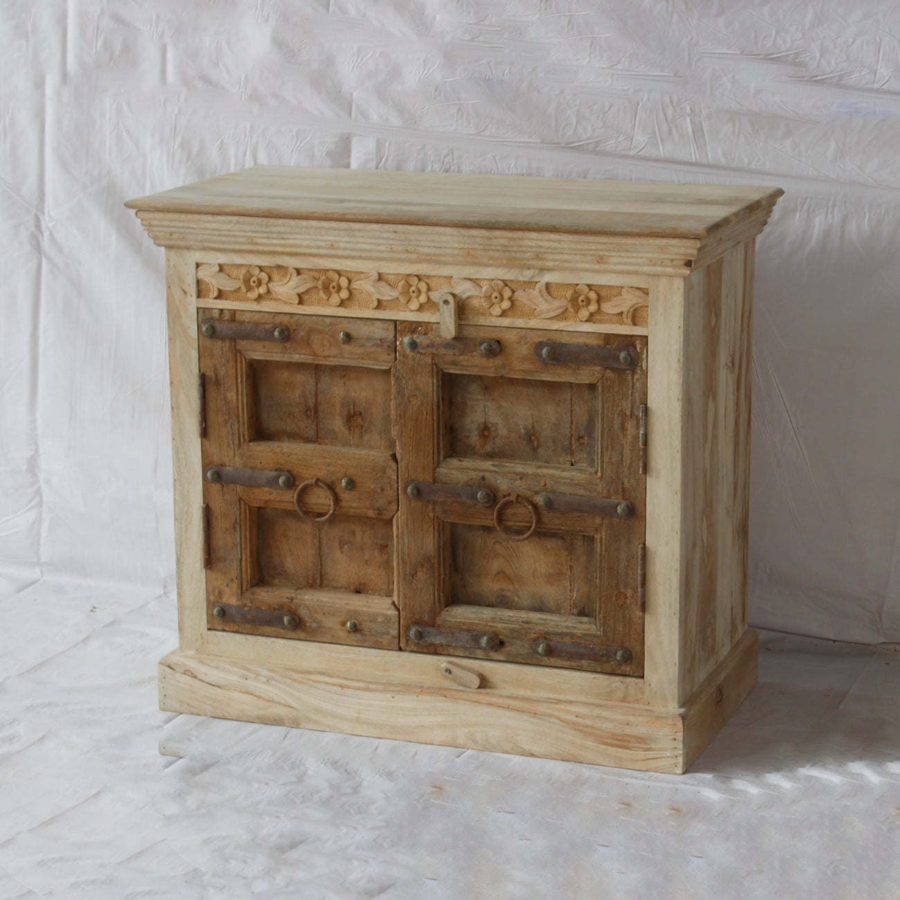 Vintage Indian Timber Vanity 09 - 90cm Length
