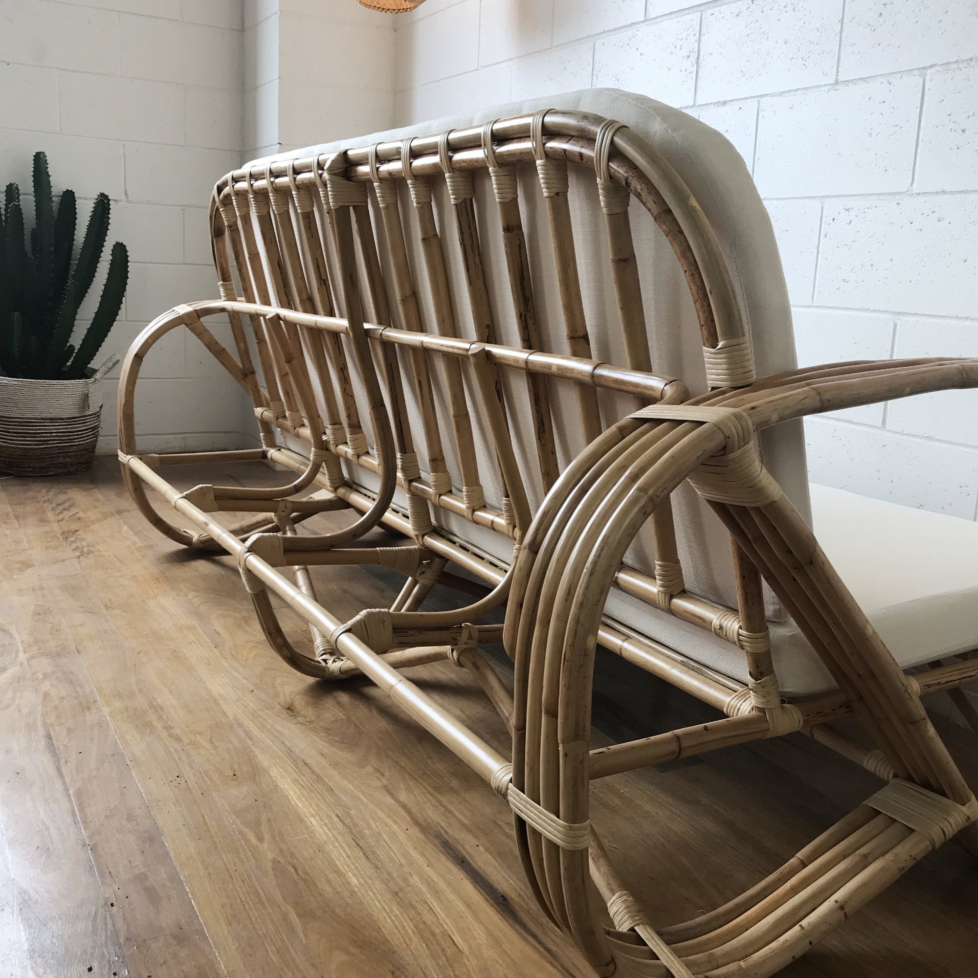 Pretzel 3 Seater Rattan Lounge
